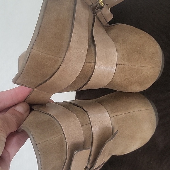 Y2k L.A.M.B sandles - Picture 5 of 7